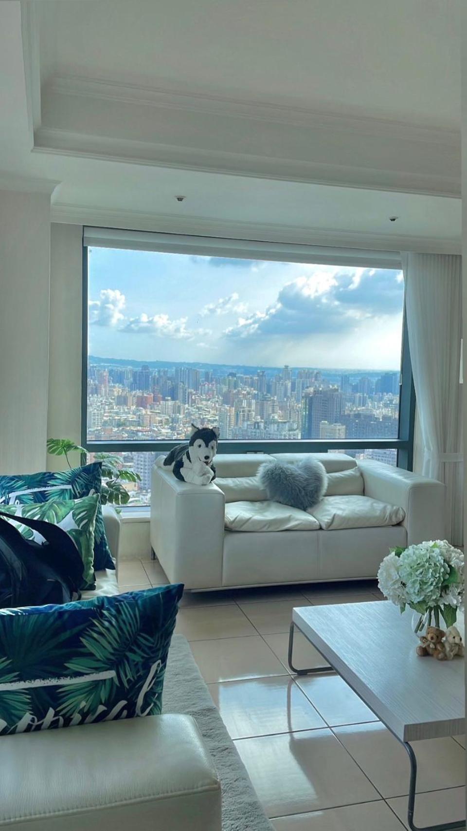 Corner Inn Taichung Luaran gambar