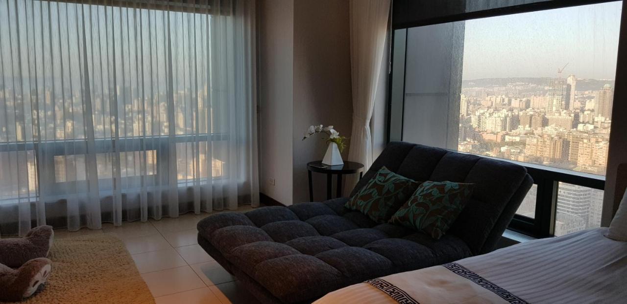 Corner Inn Taichung Luaran gambar